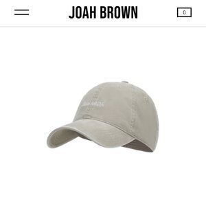 Joah Brown Hat in Sahara!